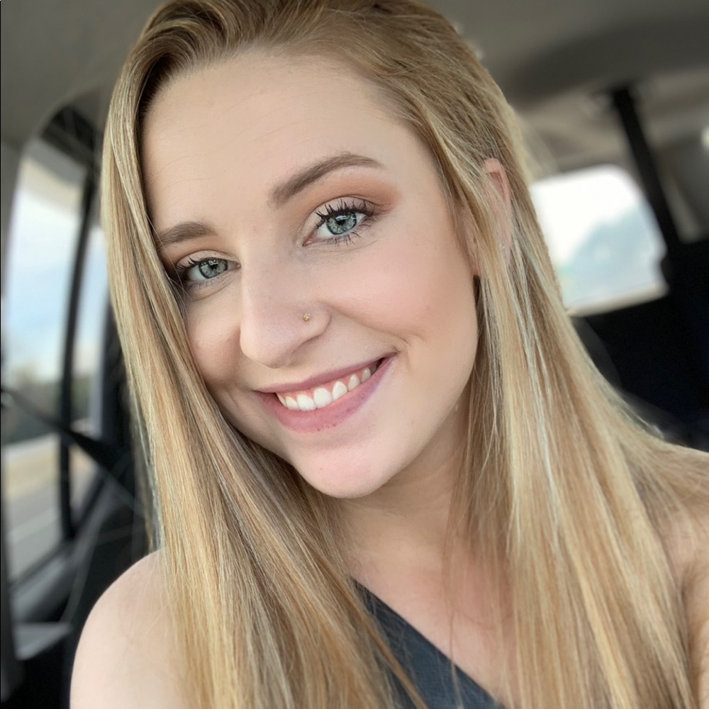 Meet your Posher, Krista